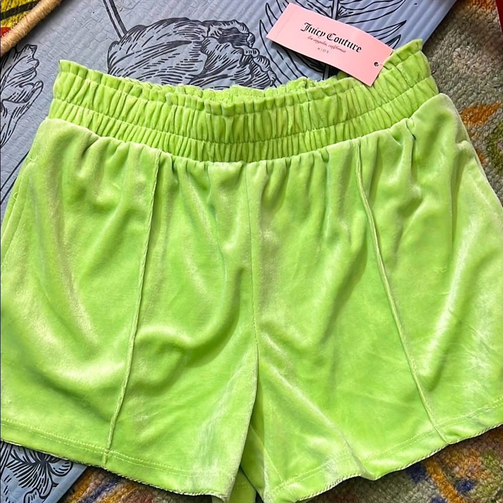 NWT juicy couture green shorts kids size: L 12/14